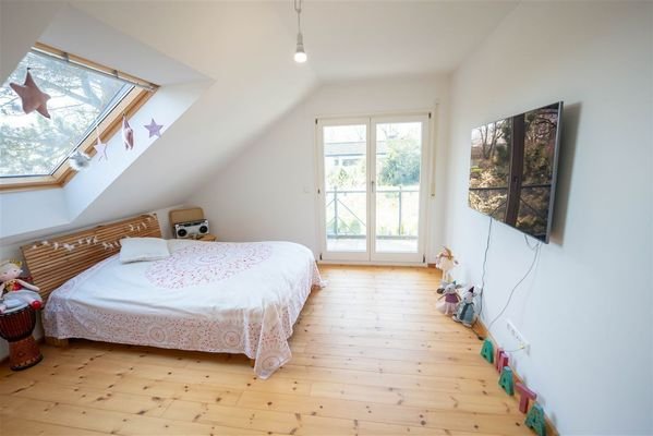 Schlafzimmer 2