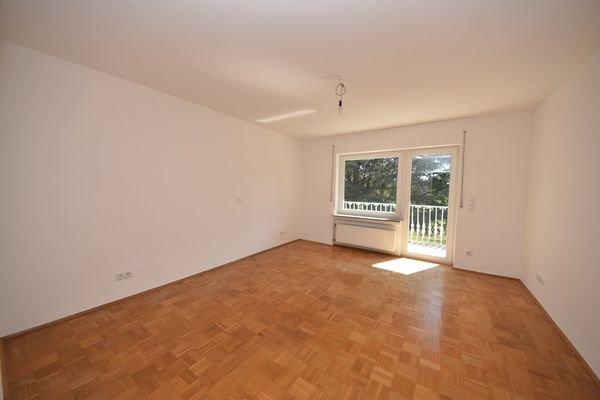 Schlafzimmer 1 von 3