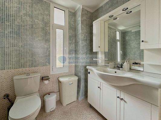 img_35016030-5c9b-4b28-adef-72d39dcef816