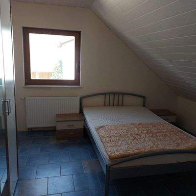 Schlafzimmer DG
