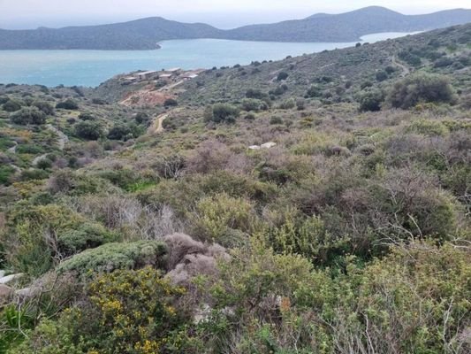 Meerblick-Baugrundstück bei Elounda