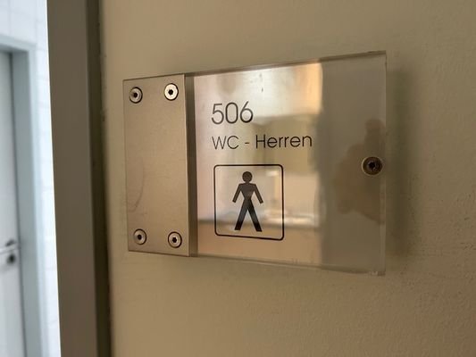 WC Herren