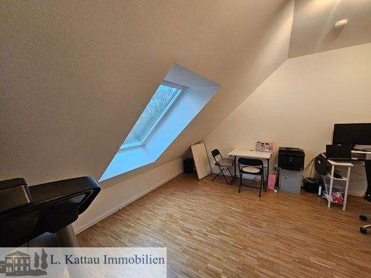 Hobbyraum - Gästezimmer - weiteres Schlafzimmer