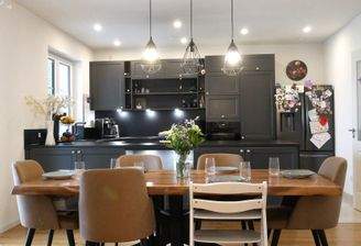 Essbereich mit Küche