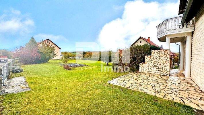 Großes Grundstück / Bauland