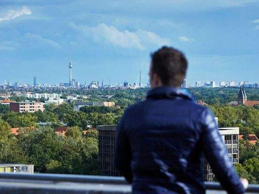 Ausblick von Dachterrasse im 8 OG