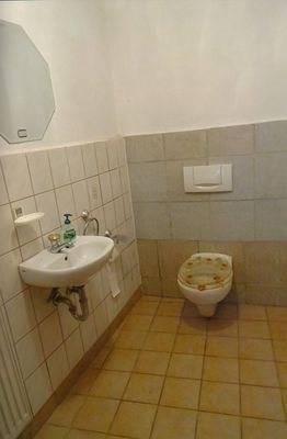 Gäste-WC zur OG-Wohnung