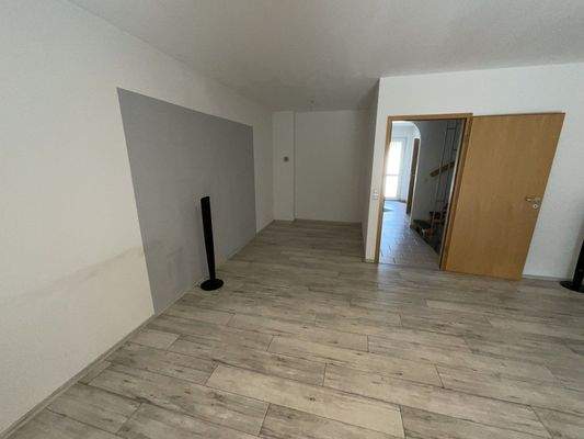 Wohnzimmer mit Essbereich