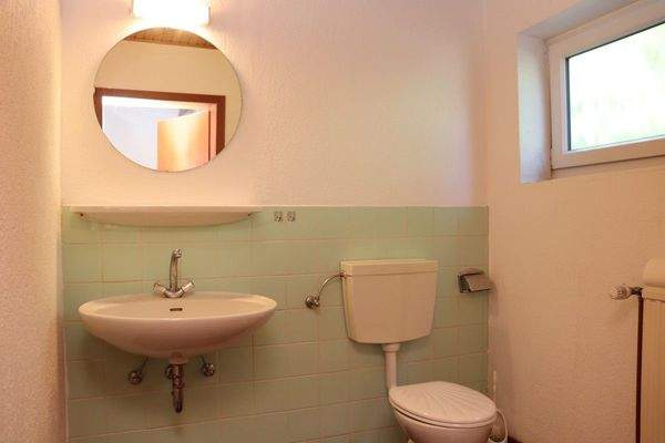 Gäste-WC im Souterrain