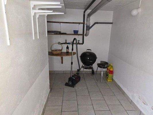 UG Kellerraum 1.jpg