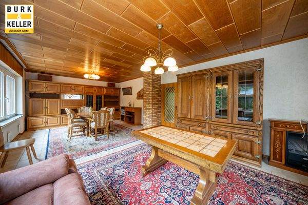 Wohn-/Esszimmer Wohnhaus