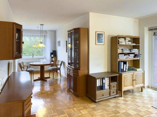 5. Blick in den Essbereich.jpg