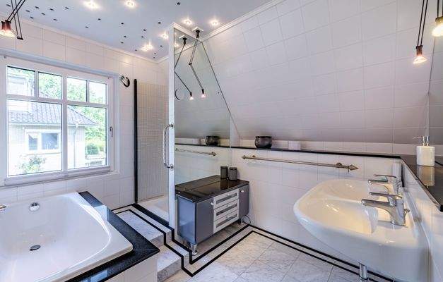 Vollbad im OG