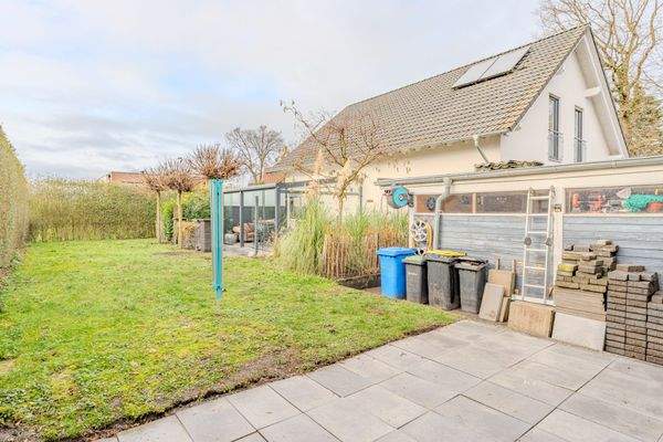 Garten- und Terrassenansicht