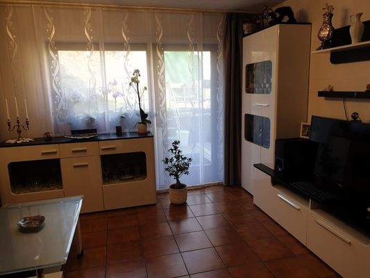 Souterrainwohnung-Wohnzimmer