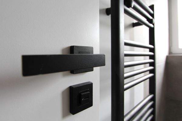 ...wie Handtuchheizkörper und...