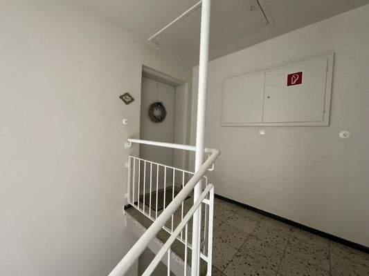 Wohnungseingangsbereich Treppenabsatz