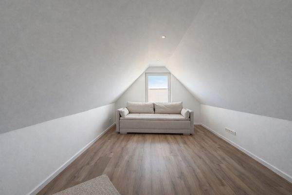 Raumbeispiel Spitzboden