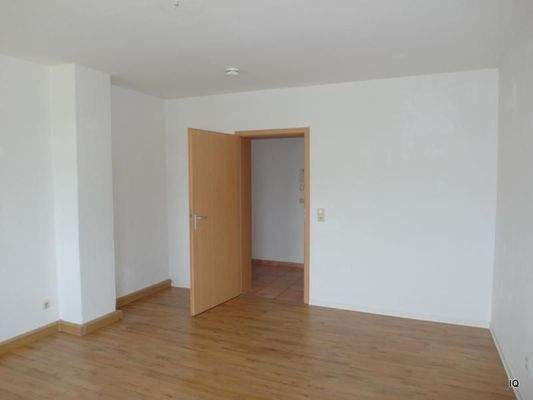 Zimmer 2:gr. Schlafzimmer - oder weiteres Wohnzimmer