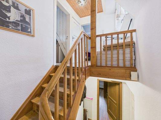 Alte, rustikale Holztreppe