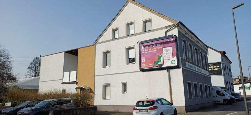 Seitliche Hausansicht