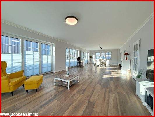 Erdgeschoss - Wohn- und Essbereich