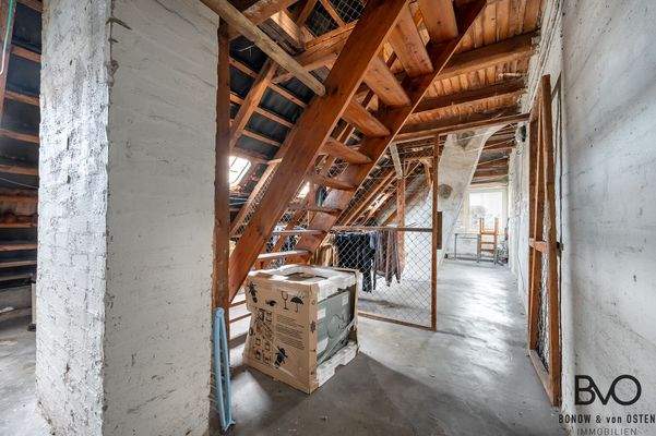 Dachgeschoss und Ausbaumöglichkeit