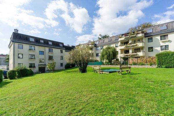 Wohnhaus mit Gemeinschaftsgarten