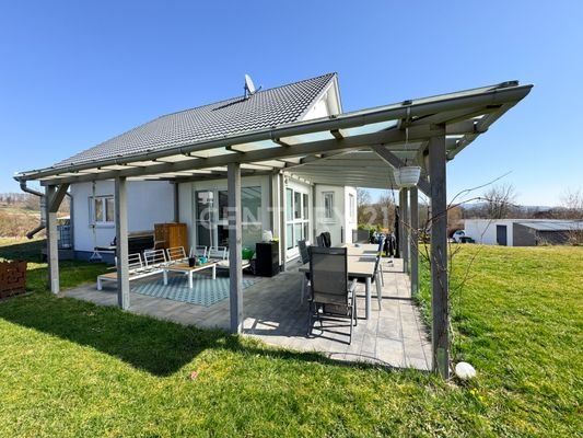 Überdachte Terrasse