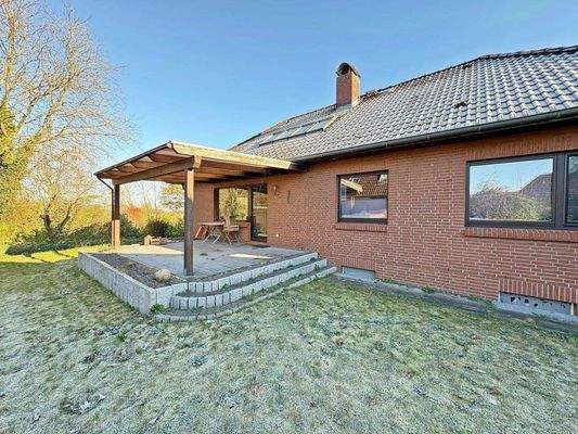 Rückwärtiger Blick auf die Terrasse