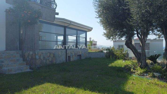 Detached House with Sea View in Yalıkavak Bodrum