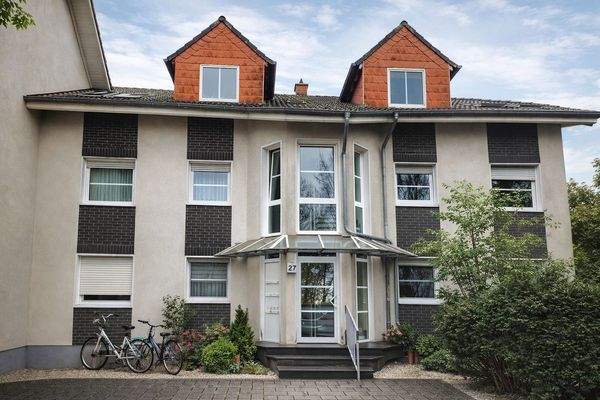 Frontansicht Eingang