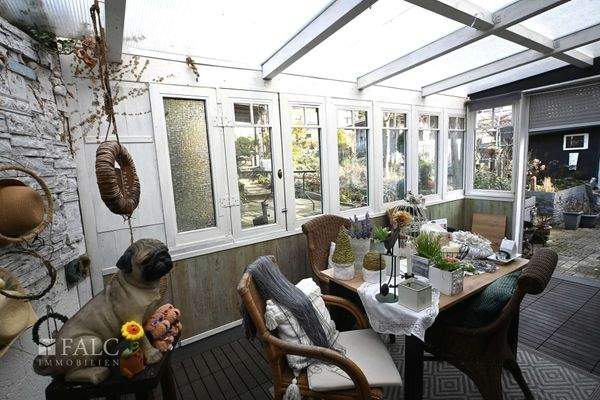 überdachte Terrasse