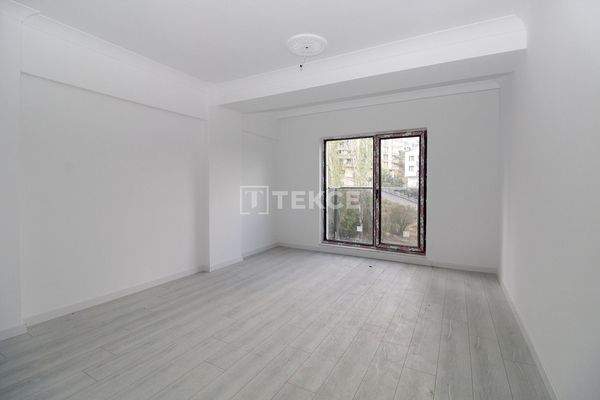 New Flats with Scenic Views and Easy Access in Çankaya Dikmen