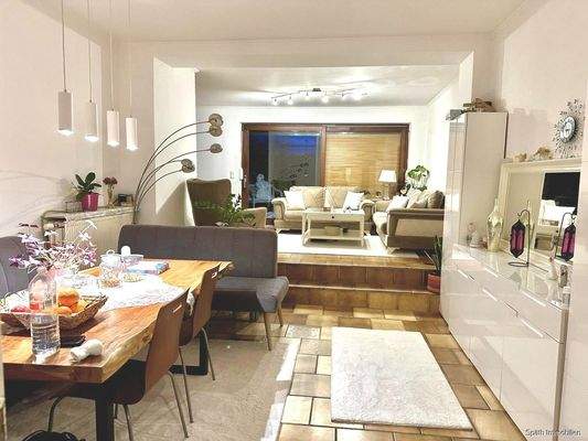 Weitere Ansicht des Wohn- und Essbereiches
