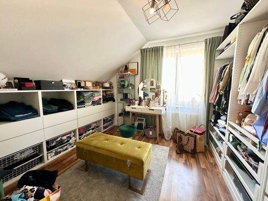 Zimmer im Dachgeschoss