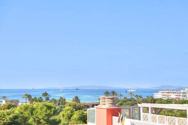 Private Dachterrasse mit Meerblick