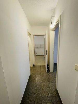 Flur zum Angestellten-Bereich