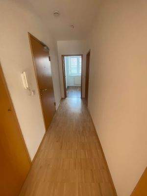 Flur - alle Türen Echtholz