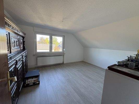 zusätzliches Zimmer im Dachgeschoss