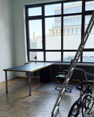Schreibtischplätze 1