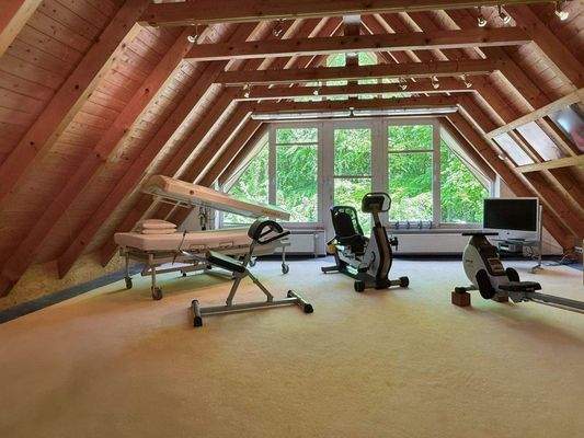 Fitnessraum im Dachgeschoss