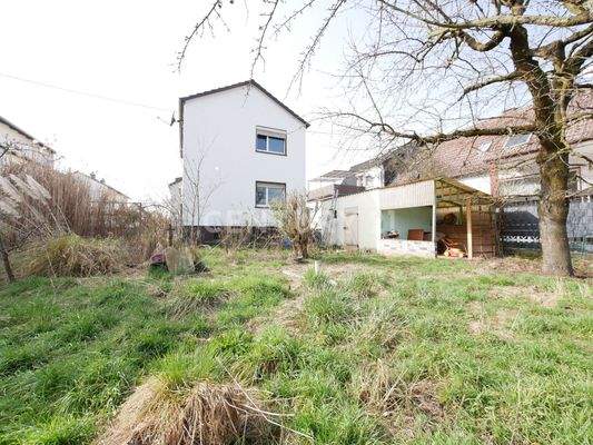 Grundstück mit Altbestand in Egelsbach!