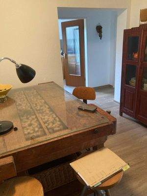 ... in dem Eingangs-Bereich/Essdiele ...