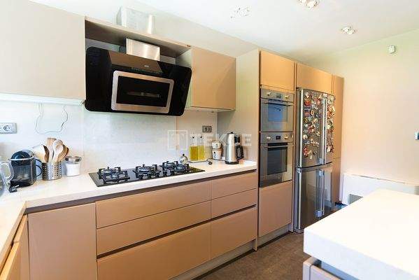 Luxurious Villa with Forest and Sea Views in Sarıyer İstanbul