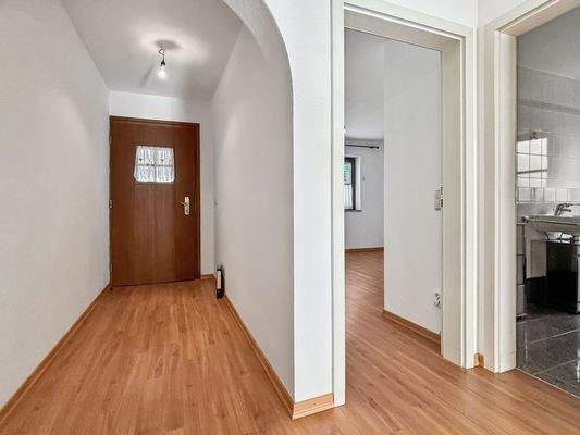 Flur mit Eingangsbereich