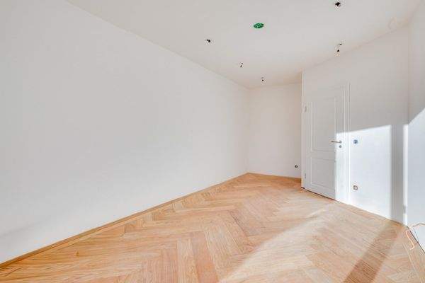 Zimmer Gartengeschoss