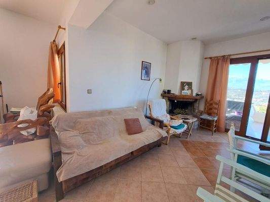 Kreta - Plaka: Wohnung mit Berg- und Meerblick zu verkaufen