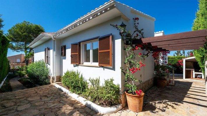 Bahía Azul Mallorca Villa zum Verkauf Garten BHHS-BAL-0571