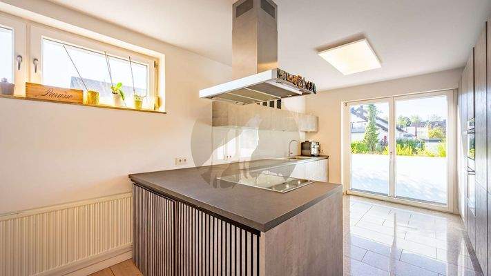 haus-rheinstetten-neuburgweier-kueche-wolf-immobilien